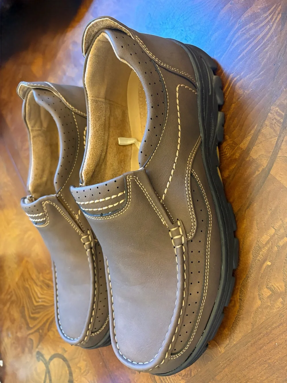 N/A comfortable men
